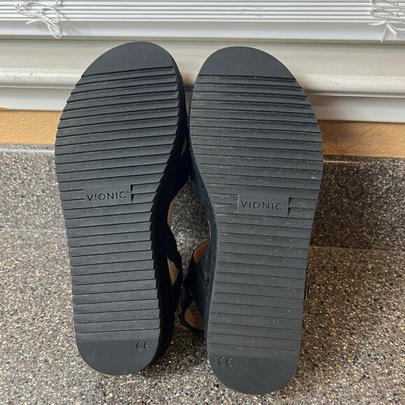 Vionic Women 6.5 Wide Black Leather Sandal Ankle Strap Open Toe Sling Back Wedge - Picture 10 of 11